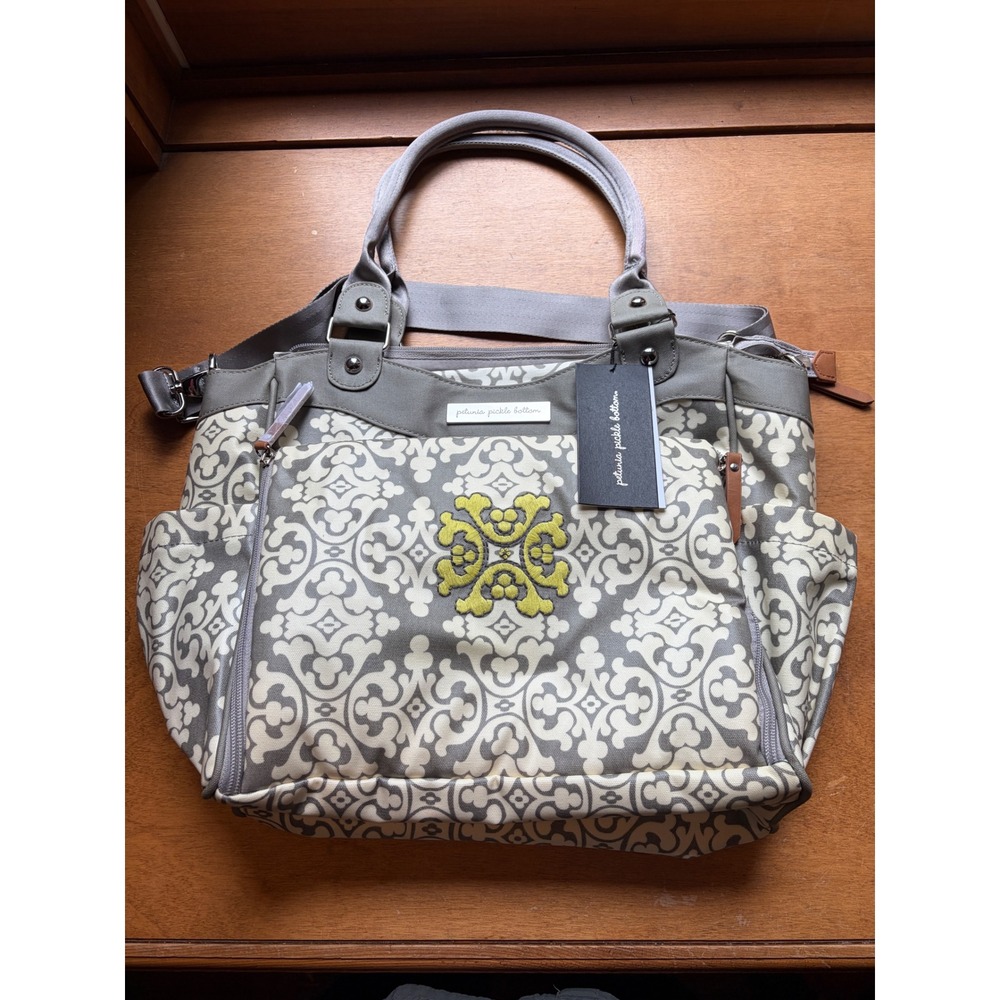 Petunia Pickle Bottom City Carryall Diaper Bag Breakfast in Berkshire Grey Cream